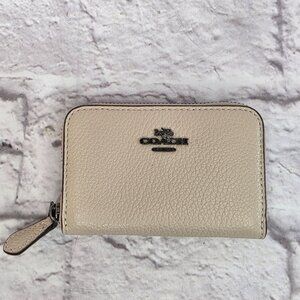 Coach Medium Id Zip Wallet Womens Gift Beige Pebble Leather LKNC